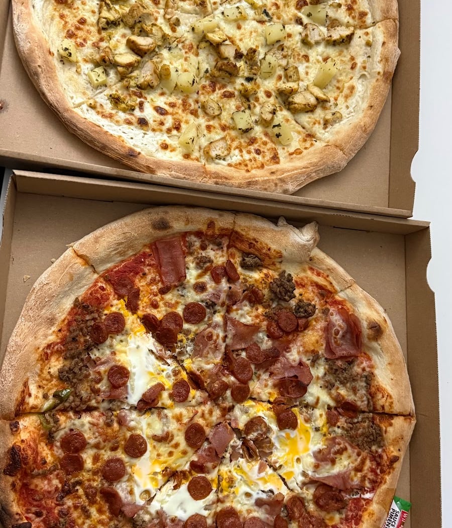 Pizza Napoli 3